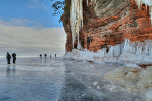 Apostle-Islands-Ice-Caves-15-3-_2363a